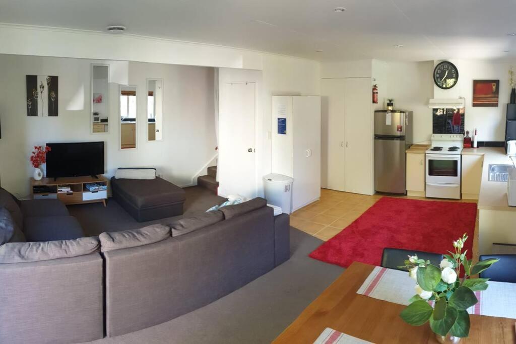 Central Cozy House - 10 Min Walk To Town كوينستاون المظهر الخارجي الصورة